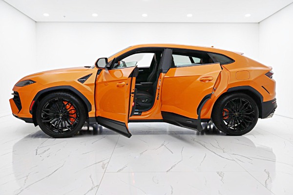 New 2026 Lamborghini Urus SE for sale $309,701 at Bentley Palmyra N.J. in Palmyra NJ 08065 4