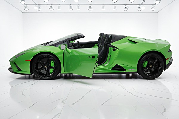 Used 2023 Lamborghini Huracan EVO Spyder RWD/ SELEZIONE PRE-OWNED CERTIFIED for sale $359,000 at Bentley Palmyra N.J. in Palmyra NJ 08065 4