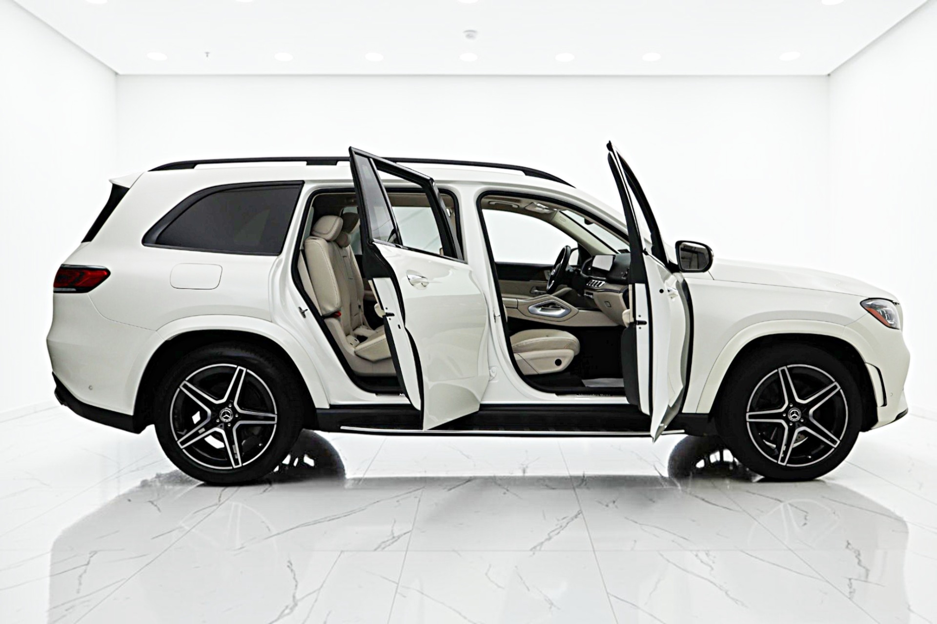 2023 Mercedes-Benz GLS GLS450 - Photo 14