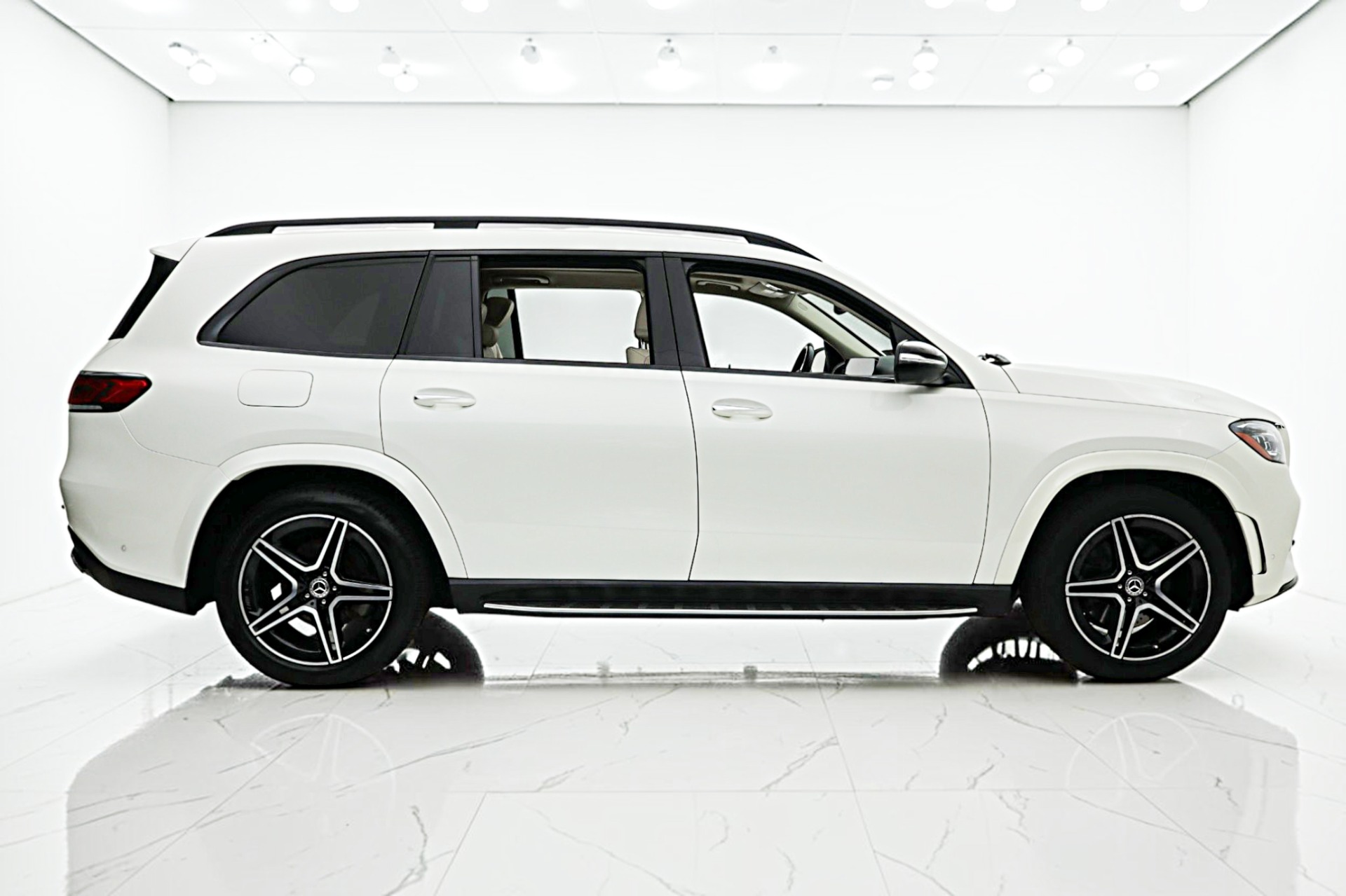 2023 Mercedes-Benz GLS GLS450 - Photo 15