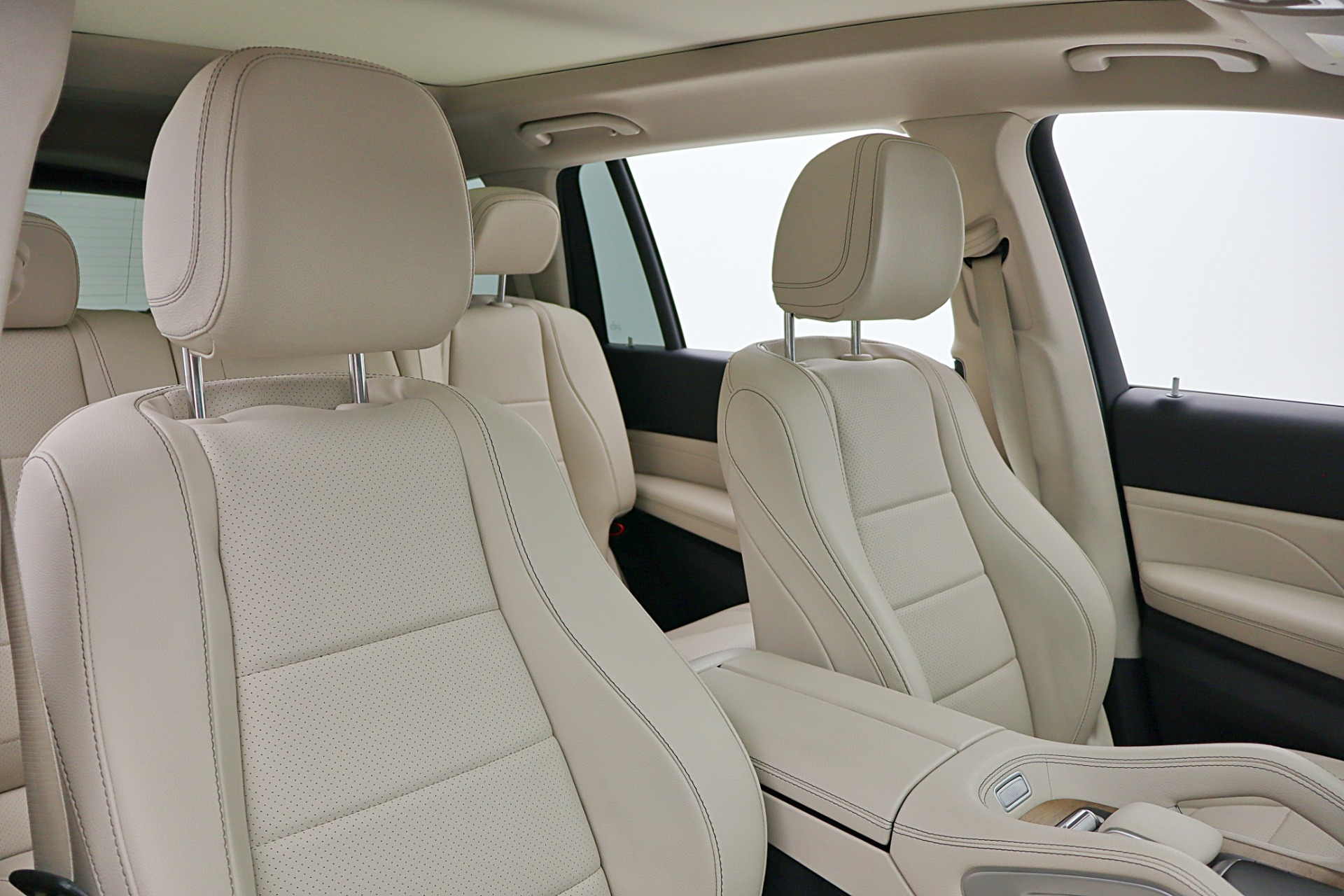 2023 Mercedes-Benz GLS GLS450 - Photo 27