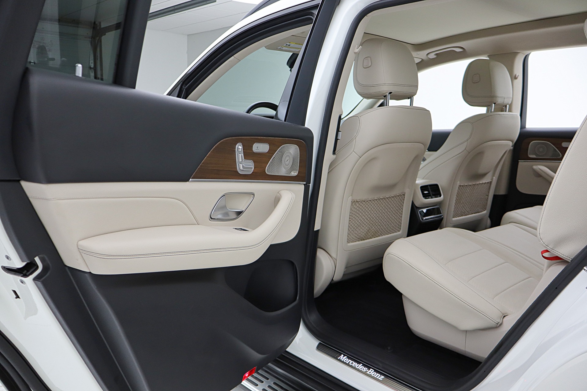 2023 Mercedes-Benz GLS GLS450 - Photo 39