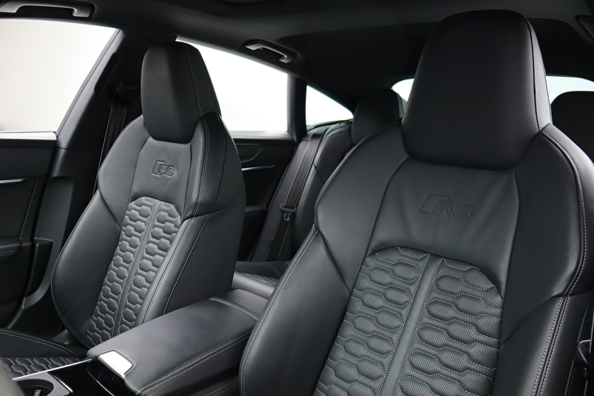 2022 Audi RS 7 Base - Photo 23