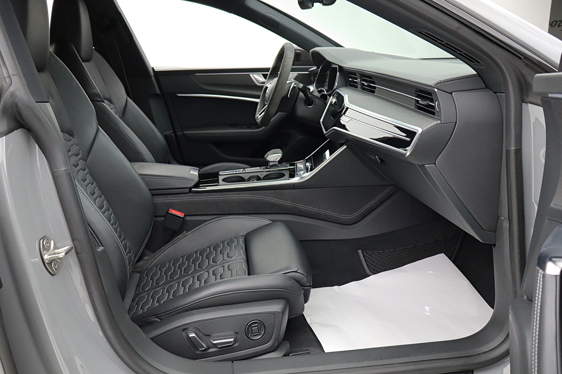 2022 Audi RS 7 Base - Photo 27