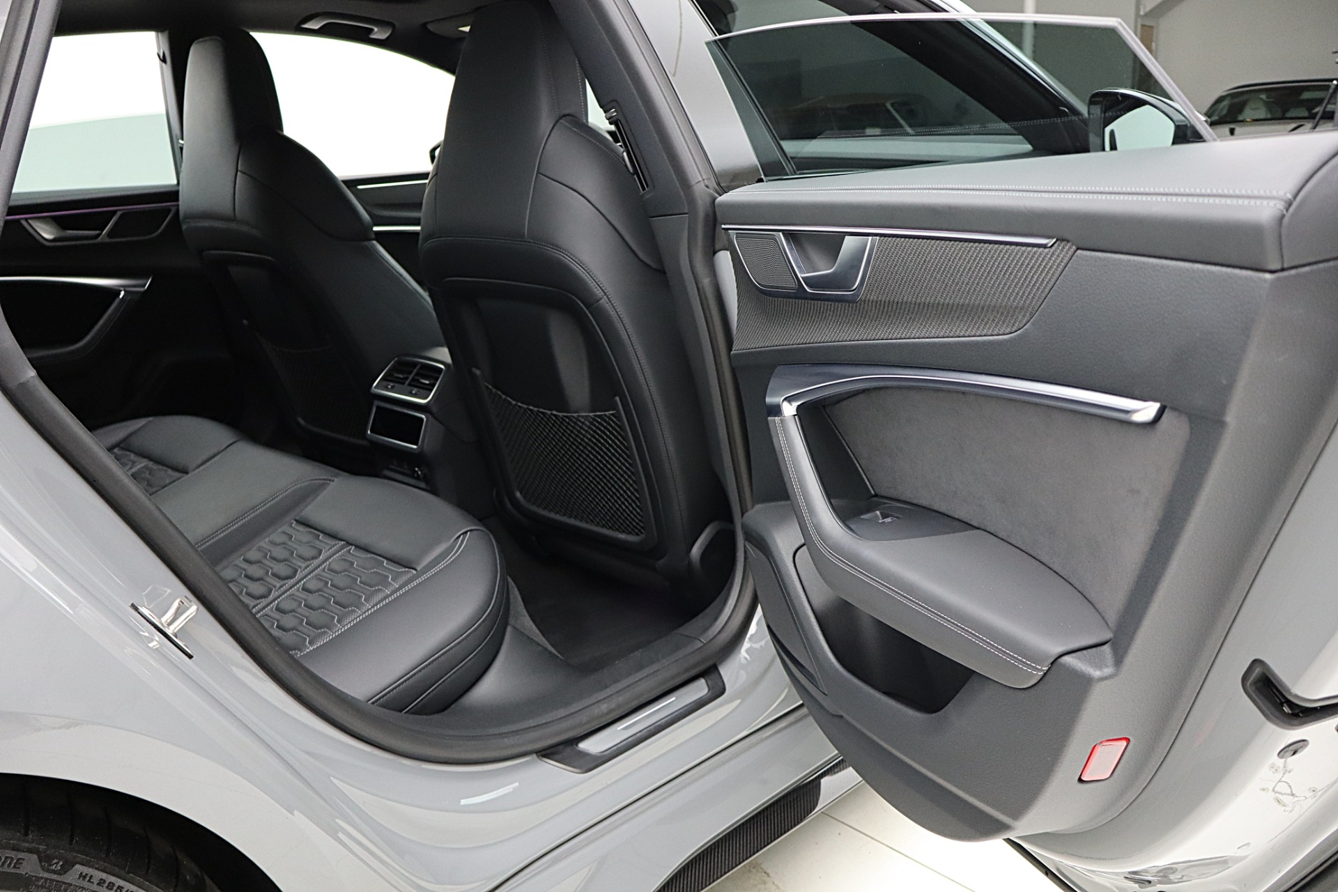 2022 Audi RS 7 Base - Photo 31