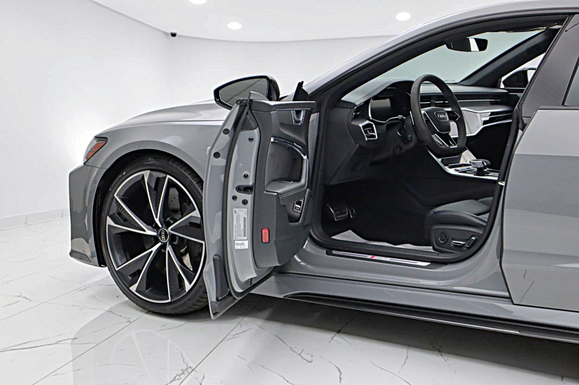 2022 Audi RS 7 Base - Photo 7