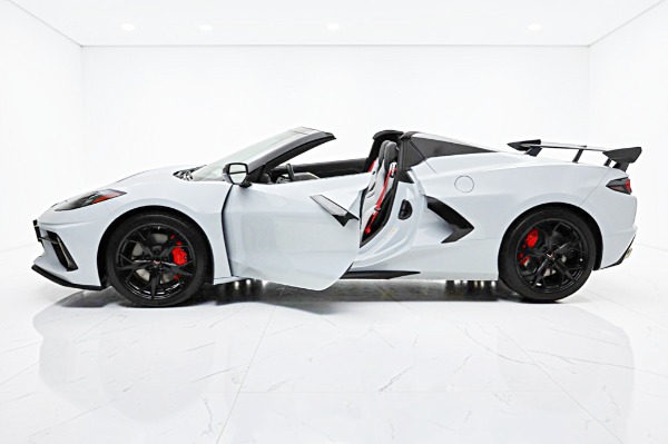 Used 2022 Chevrolet Corvette Stingray 3LT Convertible for sale $76,000 at Bentley Palmyra N.J. in Palmyra NJ 08065 4