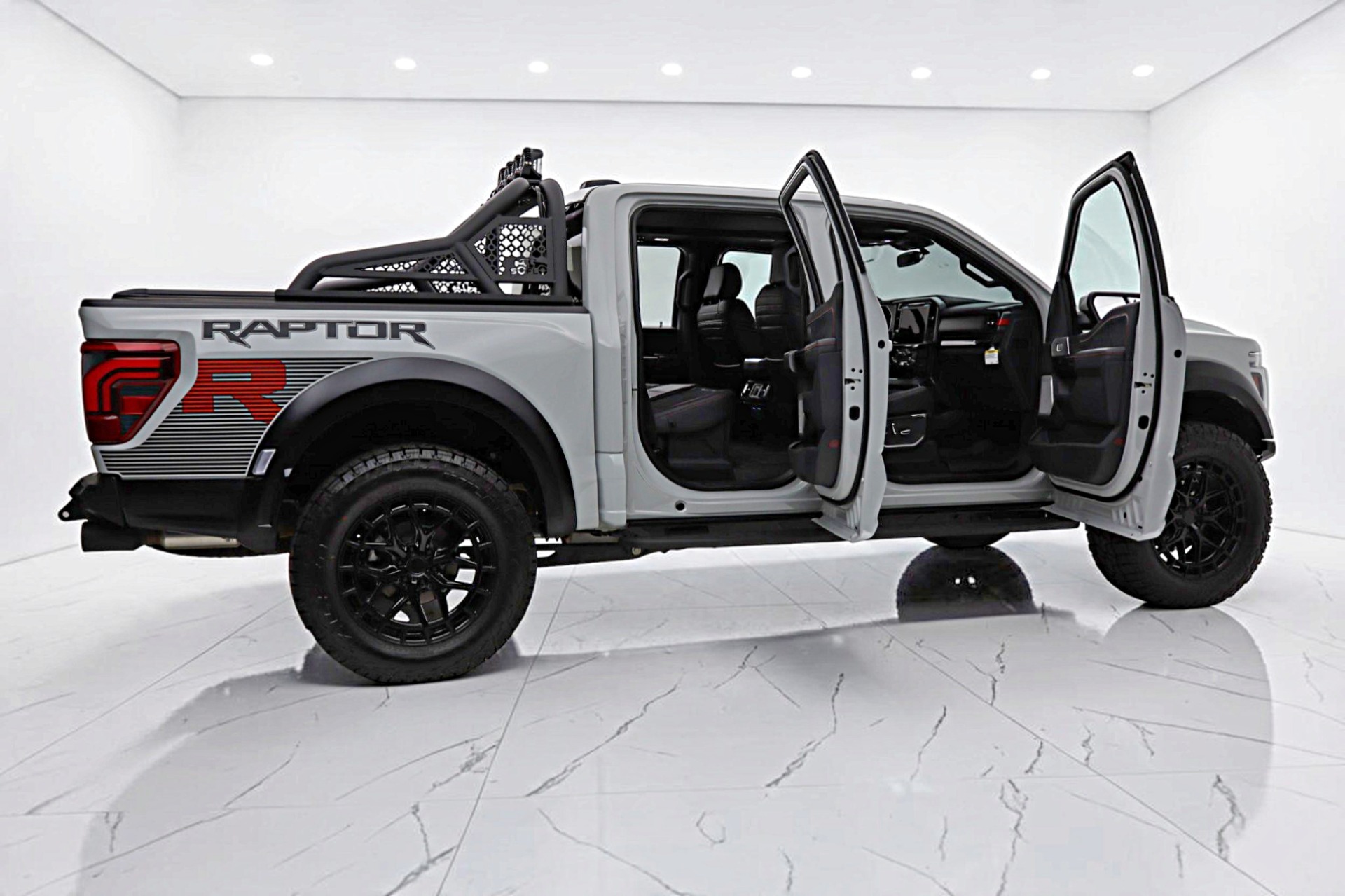 2026 Ford F-150 Raptor - Photo 14