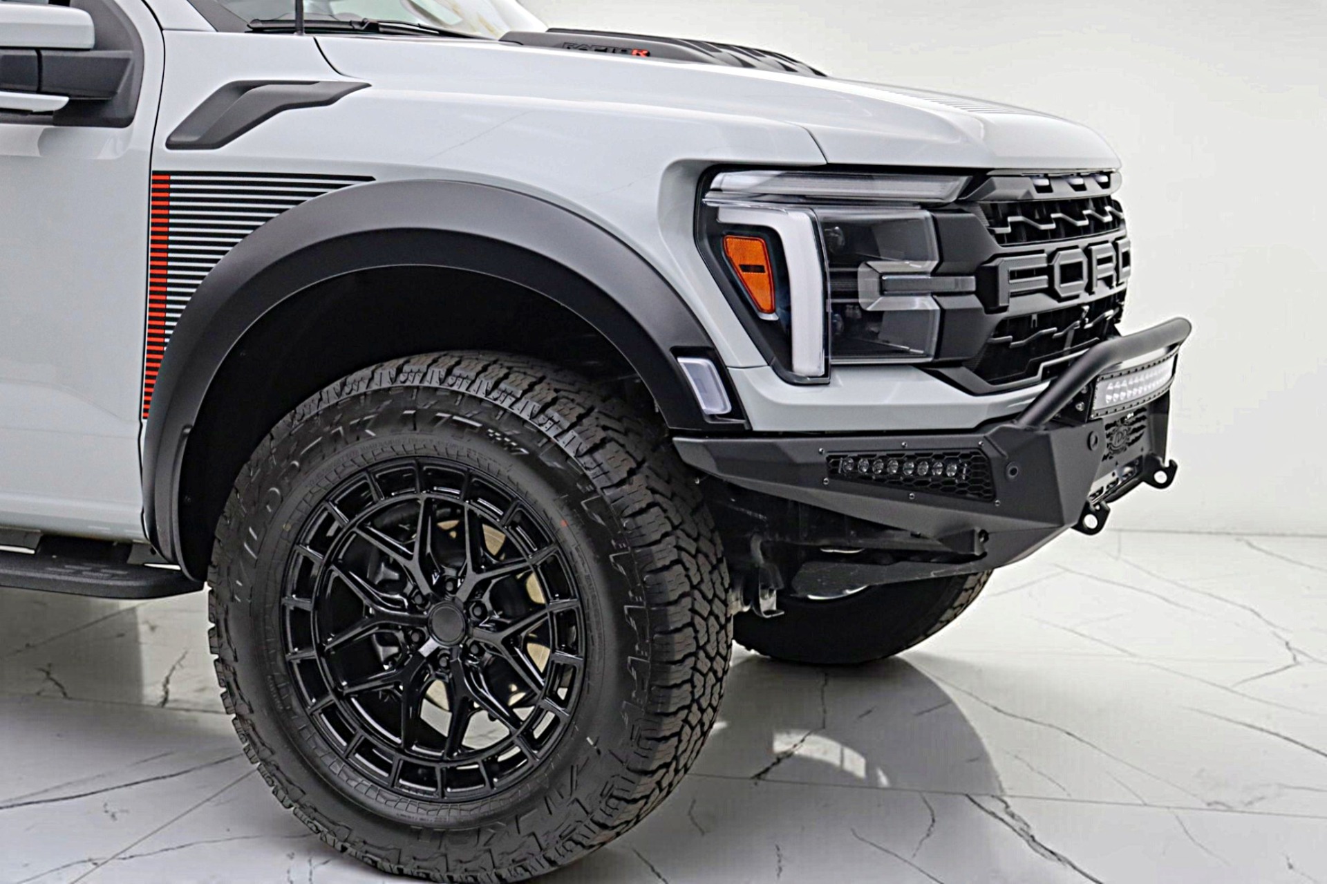 2026 Ford F-150 Raptor - Photo 19
