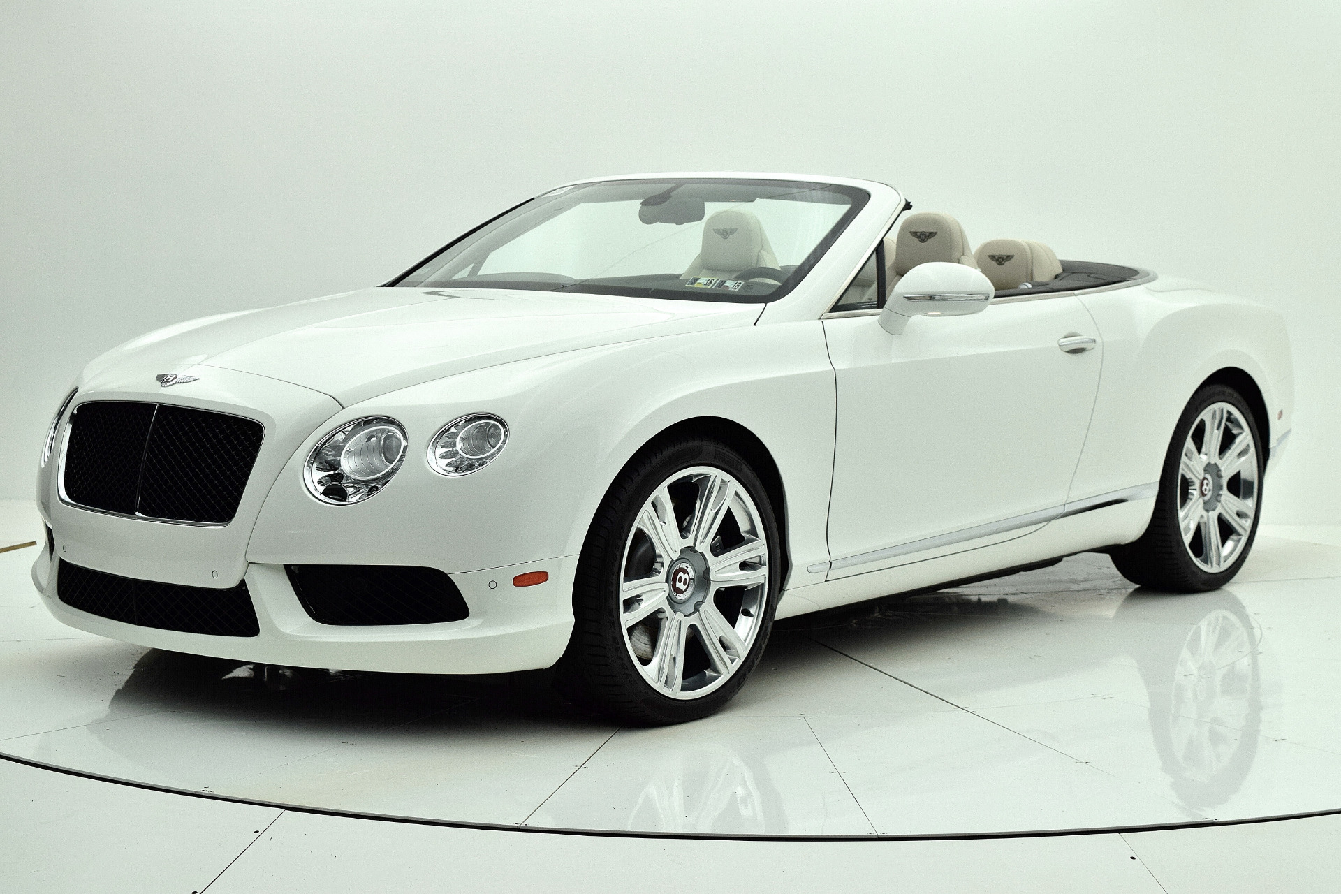 Used 2013 Bentley Continental GT V8 Convertible for sale Sold at Bentley Palmyra N.J. in Palmyra NJ 08065 2