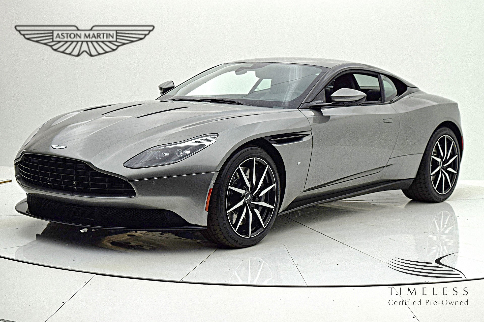 Used 2018 Aston Martin DB11 V12 for sale Sold at Bentley Palmyra N.J. in Palmyra NJ 08065 2