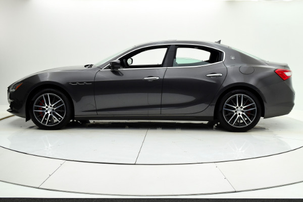 Used 2018 Maserati Ghibli S Q4 for sale Sold at Bentley Palmyra N.J. in Palmyra NJ 08065 3