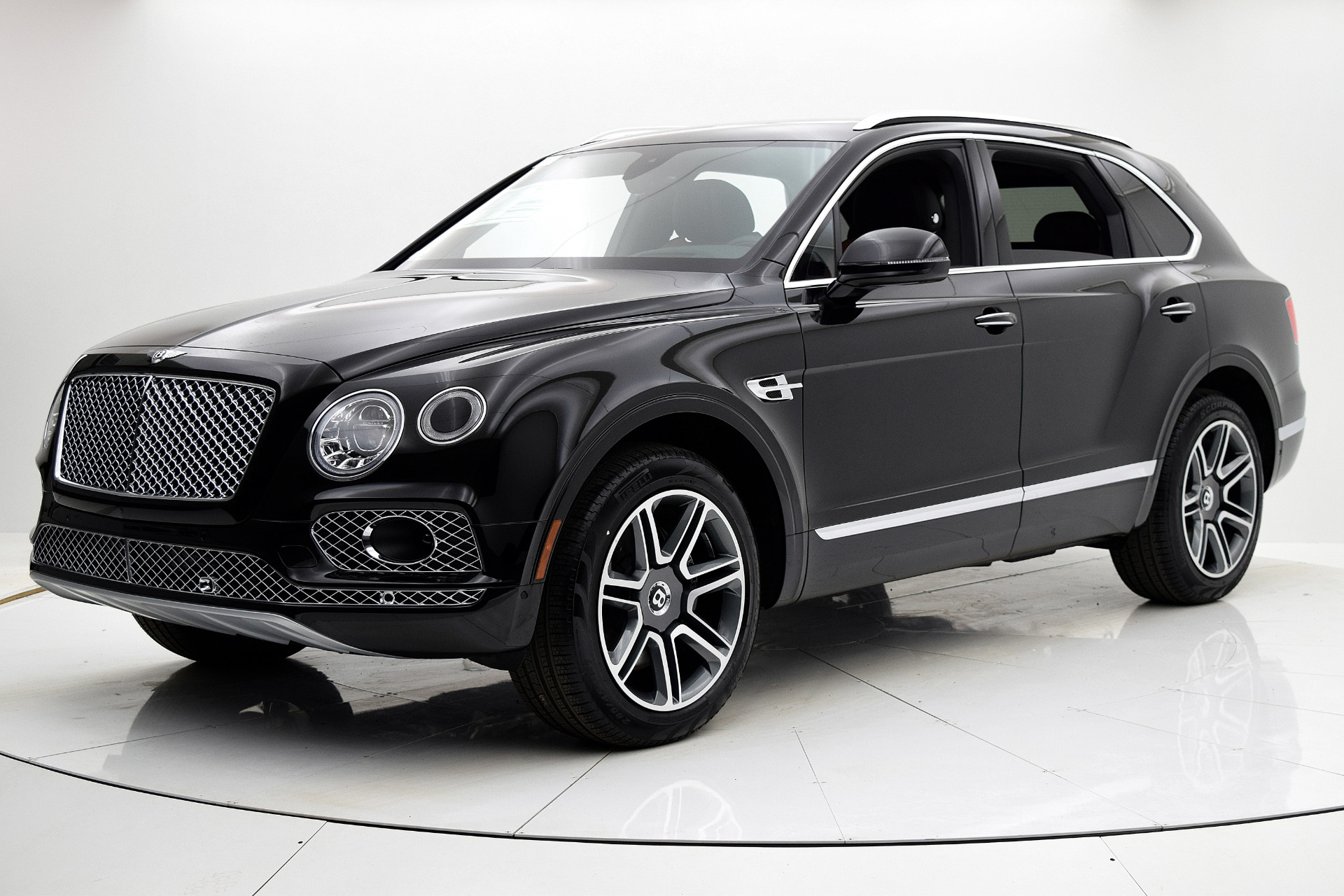 Used 2018 Bentley Bentayga Activity Edition for sale Sold at Bentley Palmyra N.J. in Palmyra NJ 08065 2