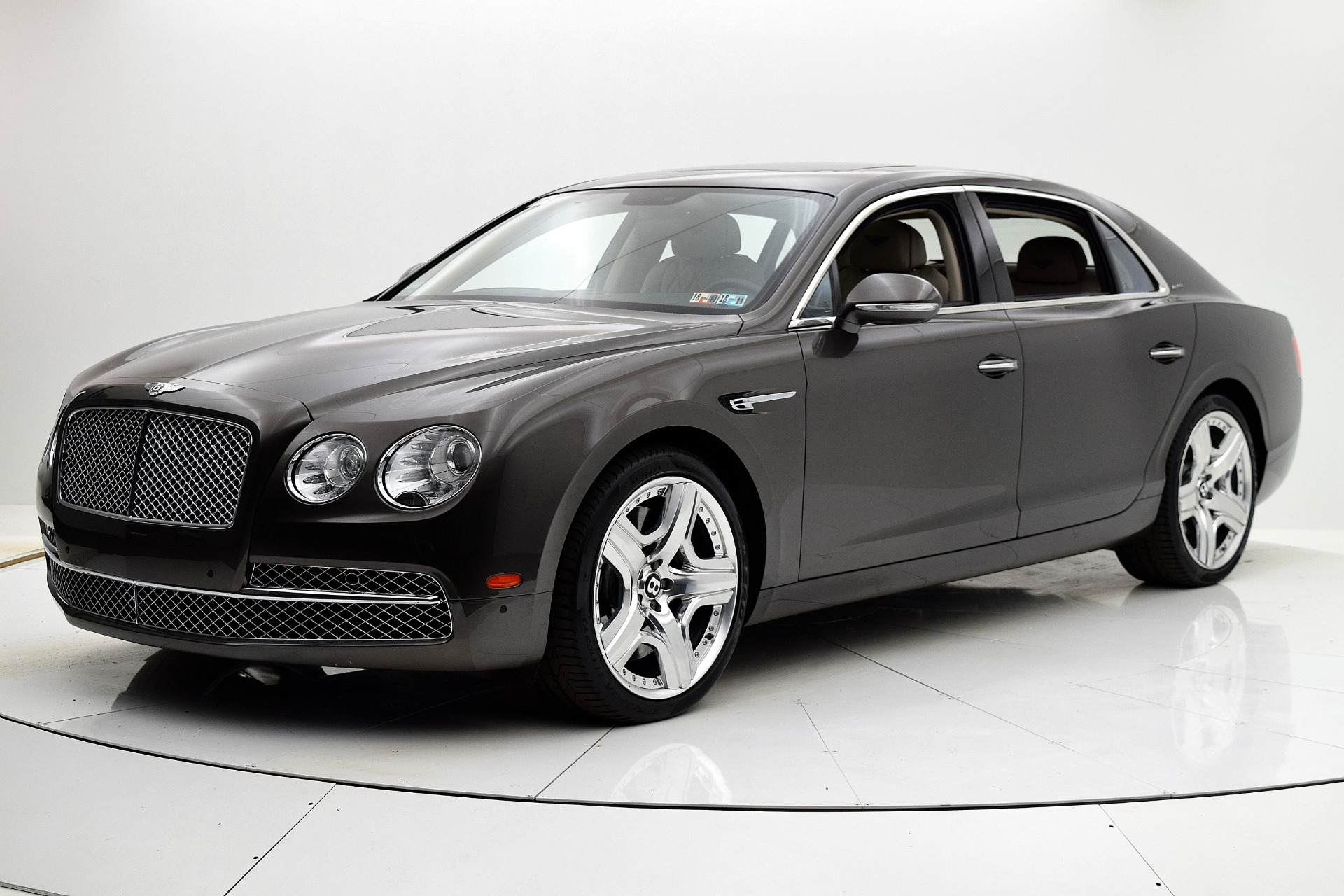 Used 2014 Bentley Flying Spur W12 for sale Sold at Bentley Palmyra N.J. in Palmyra NJ 08065 2