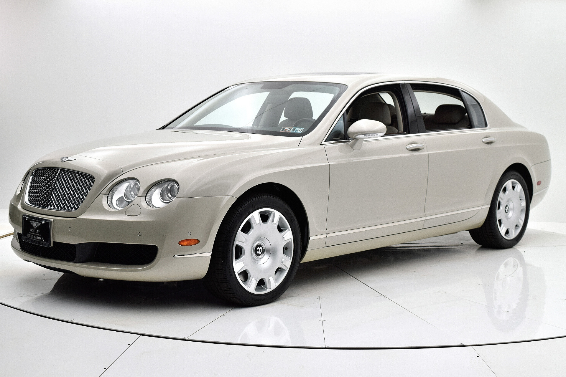 Used 2008 Bentley Continental Flying Spur Flying Spur for sale Sold at Bentley Palmyra N.J. in Palmyra NJ 08065 2