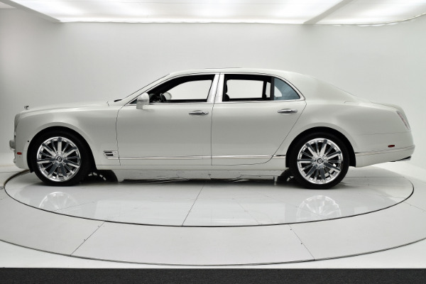Used 2015 Bentley Mulsanne for sale Sold at Bentley Palmyra N.J. in Palmyra NJ 08065 3