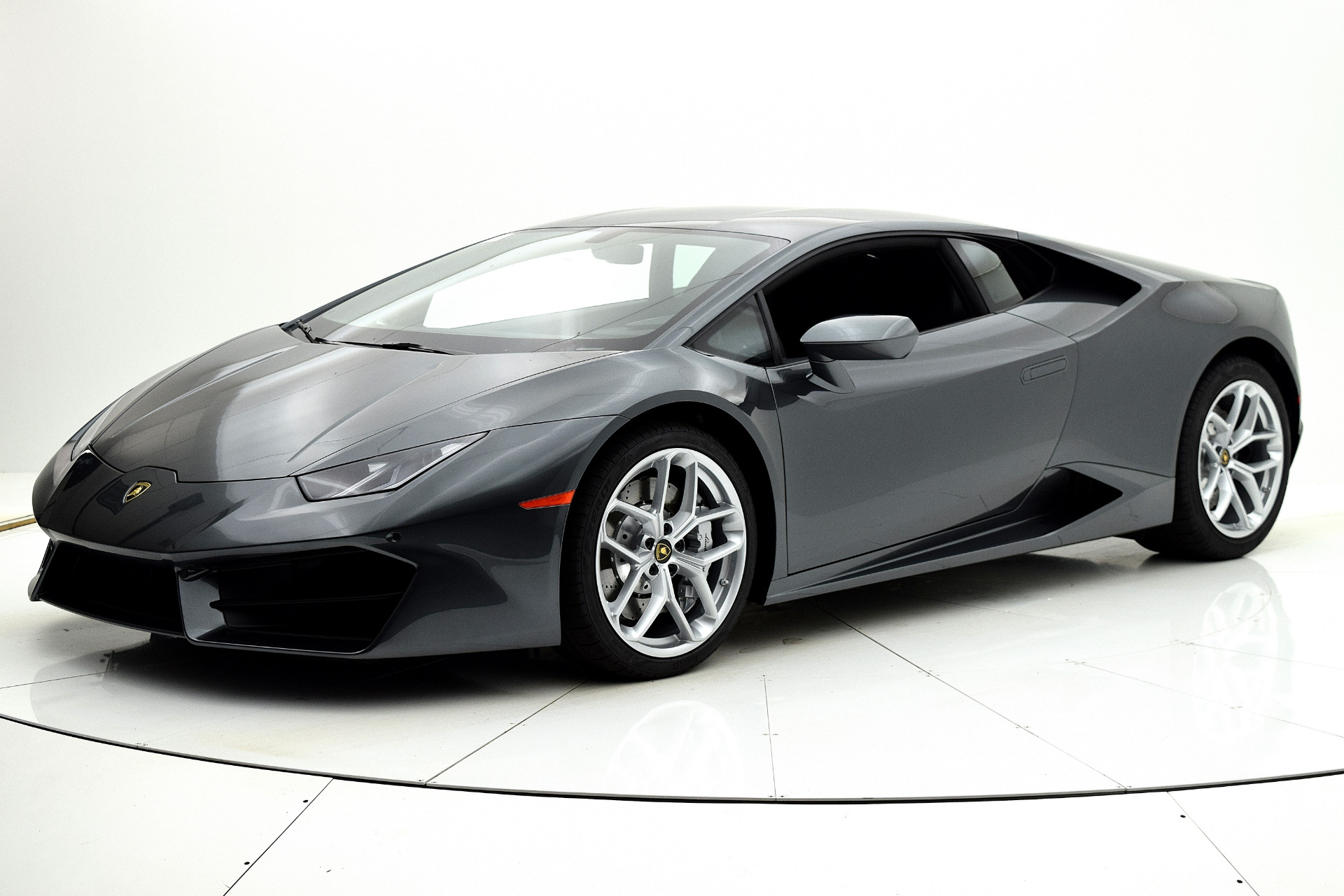 New 2018 Lamborghini Huracan LP580-2 Coupe for sale Sold at Bentley Palmyra N.J. in Palmyra NJ 08065 2