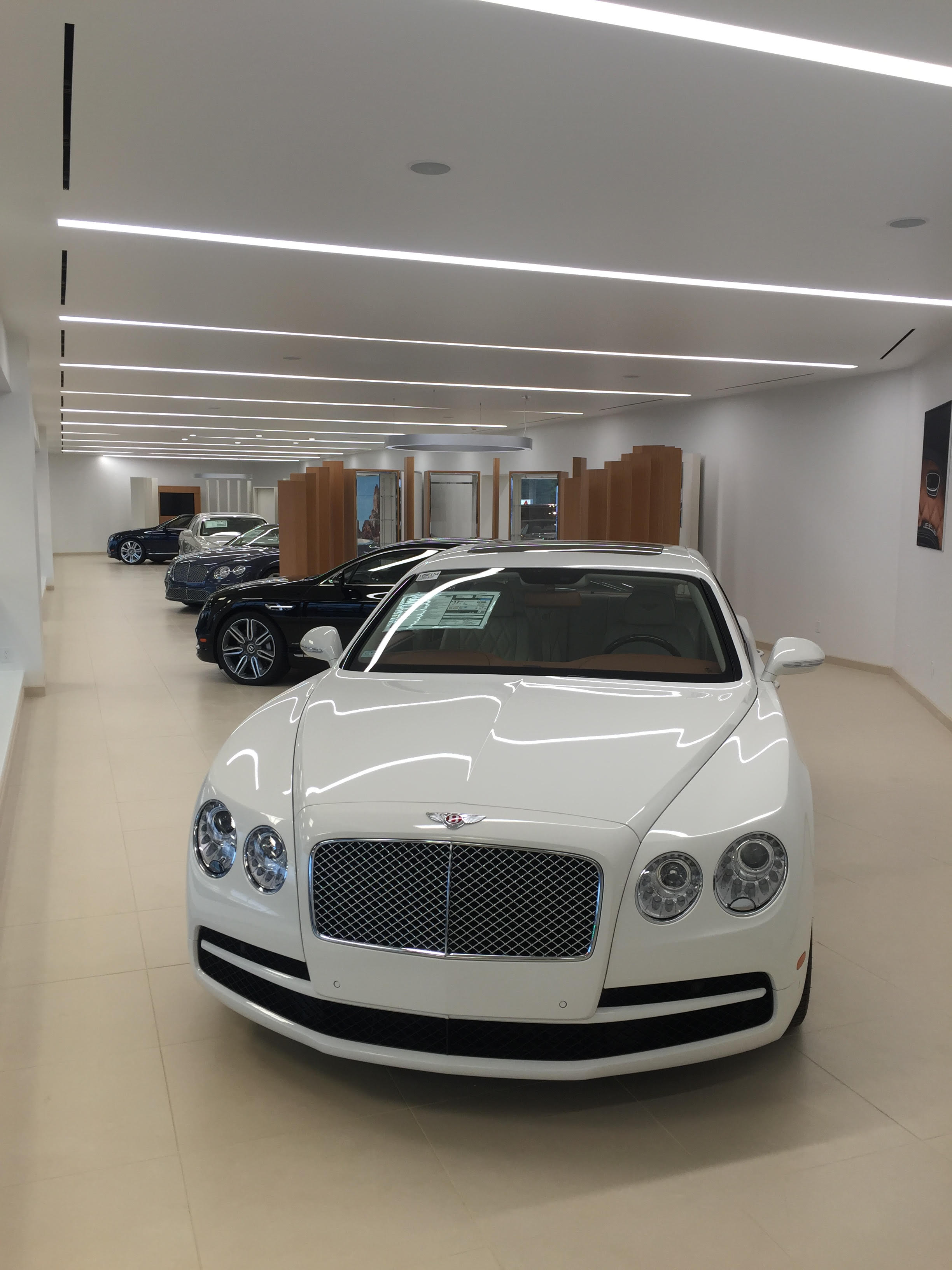 FC Kerbeck Bentley New Car Showroom - New Bentley's On Display - Palmyra, New Jersey 